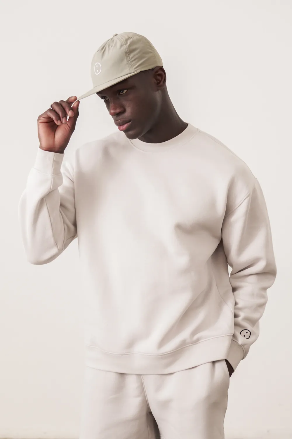 UN:IK Essentials Essentials Premium Sweater - Bone