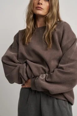 UN:IK Essentials Essentials Vintage Washed Sweater - Cocoa