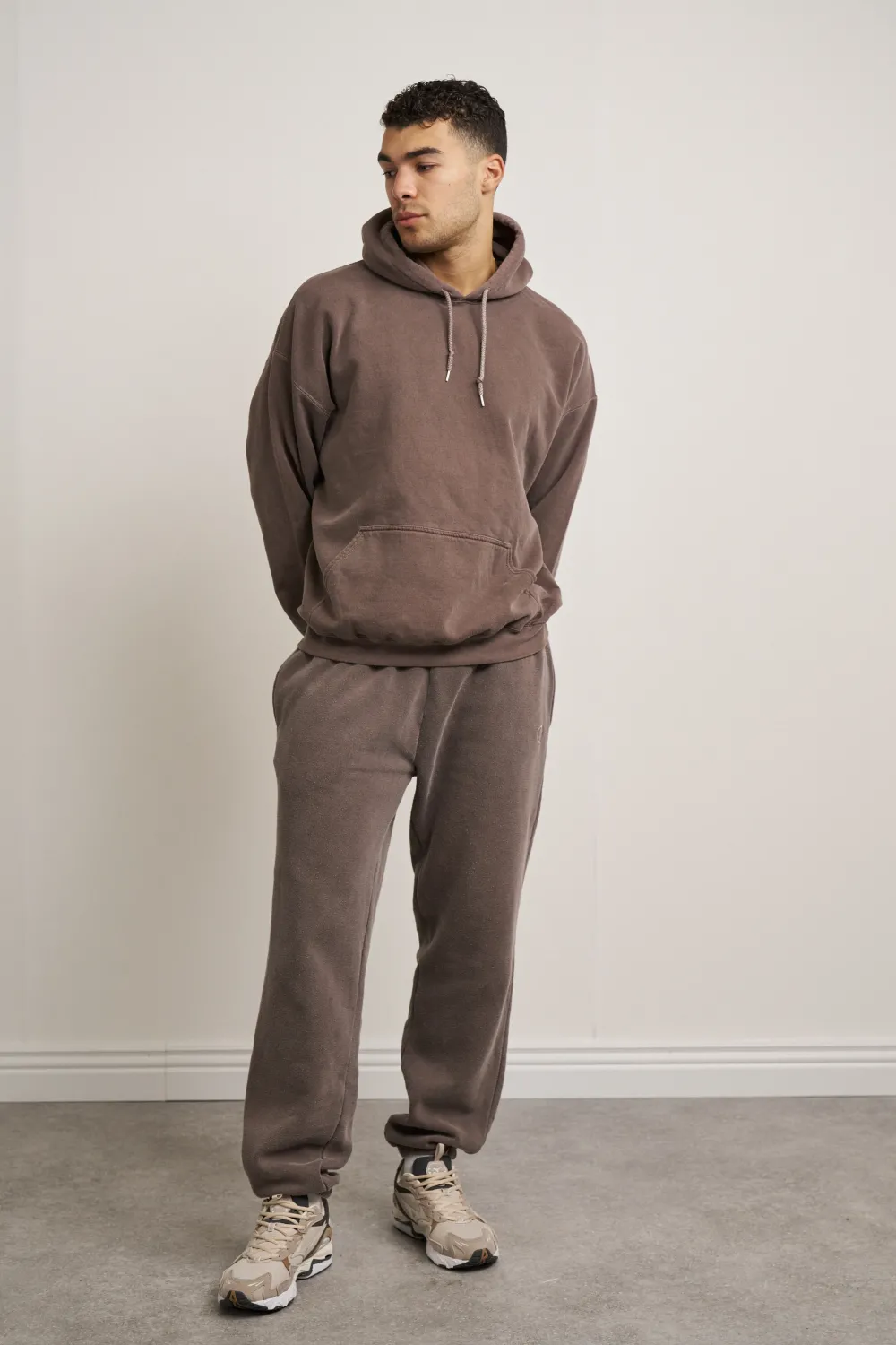 UN:IK Essentials Essentials Vintage Washed Hoodie & Jogger Set - Cocoa