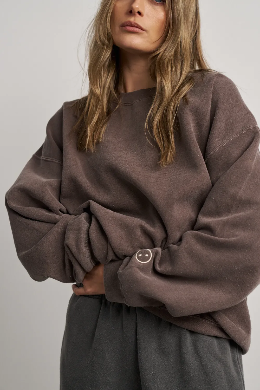 UN:IK Essentials Essentials Vintage Washed Sweater & Jogger Set - Cocoa