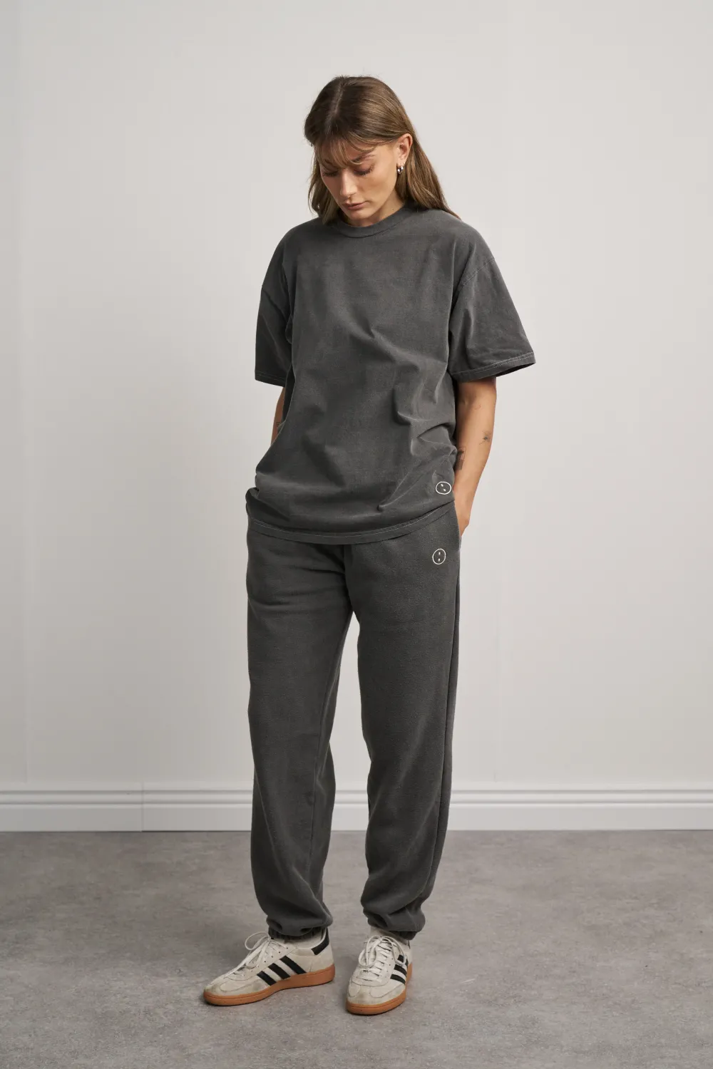 UN:IK Essentials Essentials Vintage Washed Tee - Charcoal