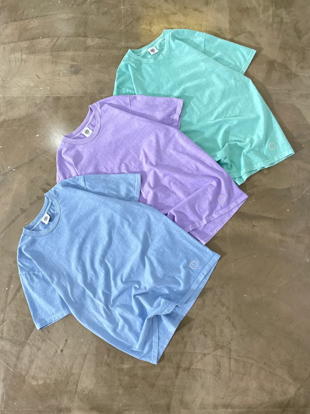 UN:IK Essentials Essentials Vintage Washed Tee - Powder Blue