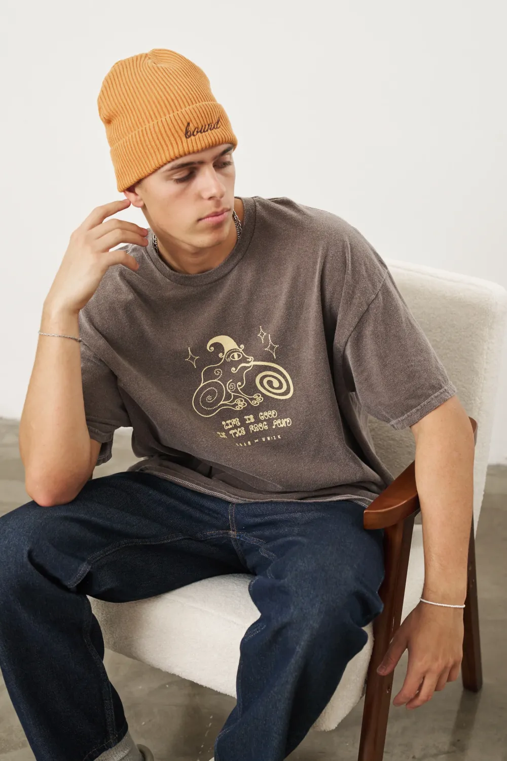 KBar Design KBAR X UN:IK 'Frog Pond' Vintage Washed Tee - Chocolate